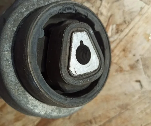 Рычаг передний левый нижний для BMW 3er Е92 Купе 2006-2012 на фотографиях