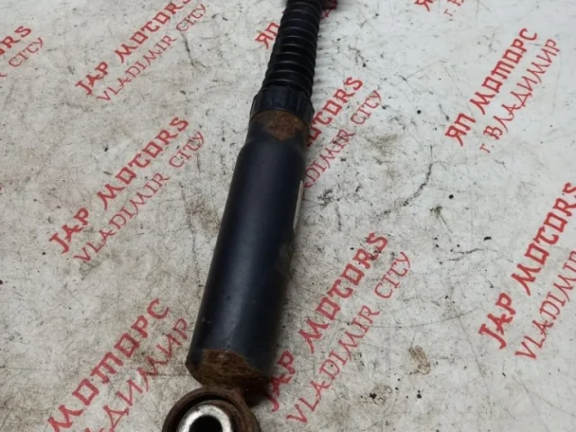 Амортизатор задний левый для Citroen C4 Хэтчбек 3dr 2004-2011 на фотографиях