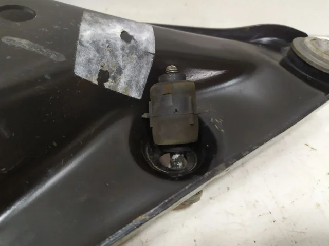 Рычаг передний левый нижний для Nissan Almera G15 2012-2019 на фотографиях