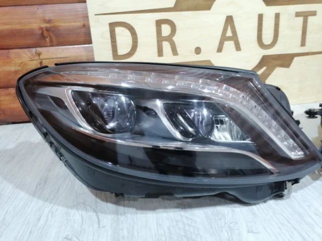 Фара правая для Mercedes-Benz S class X222 Maybach 2014-2017 на фотографиях