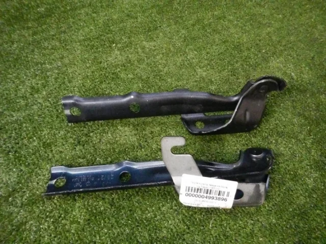 Петля капота правая для Volkswagen Tiguan I NF 2006-2017 на фотографиях