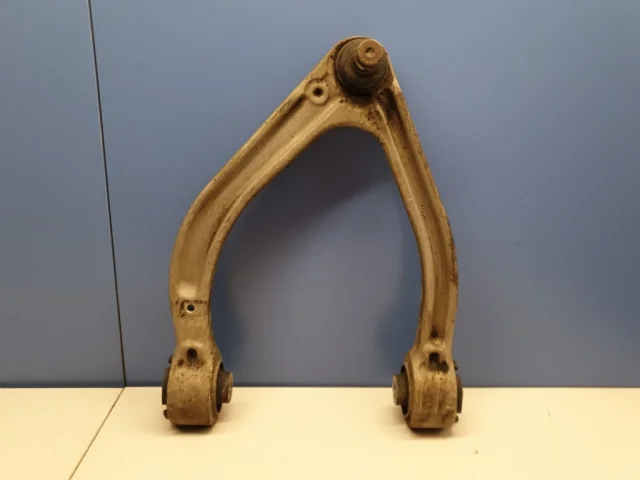 Рычаг передний левый верхний для Mercedes-Benz S class W222 2013-2017 на фотографиях