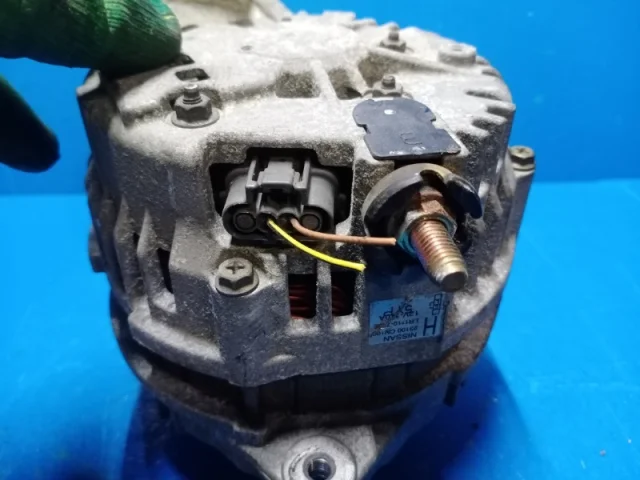 Генератор для Nissan Teana J31 2003-2007 на фотографиях