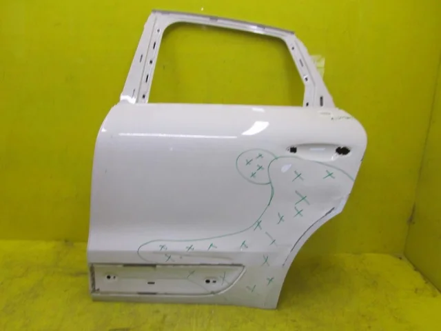 Дверь задняя левая для Porsche Macan 95B 2014-2023 на фотографиях