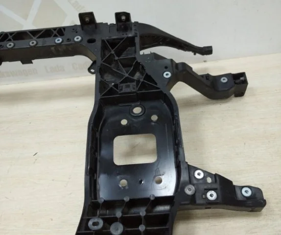 Панель радиатора (телевизор) для Hyundai Tucson NX4 2020+ на фотографиях