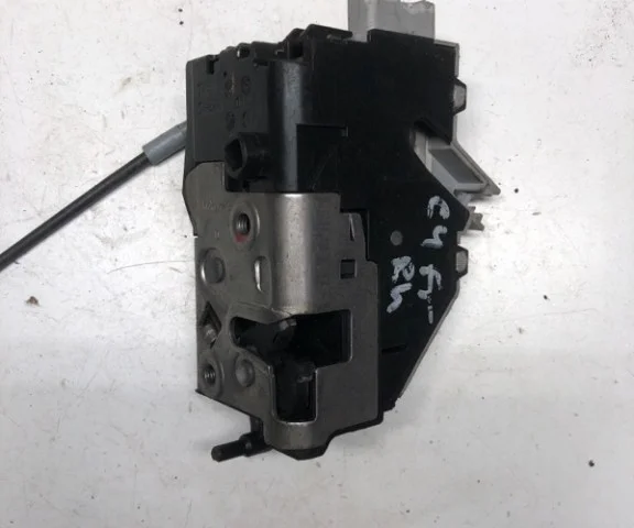 Двери для Citroen C4 Хэтчбек 3dr 2004-2011 на фотографиях