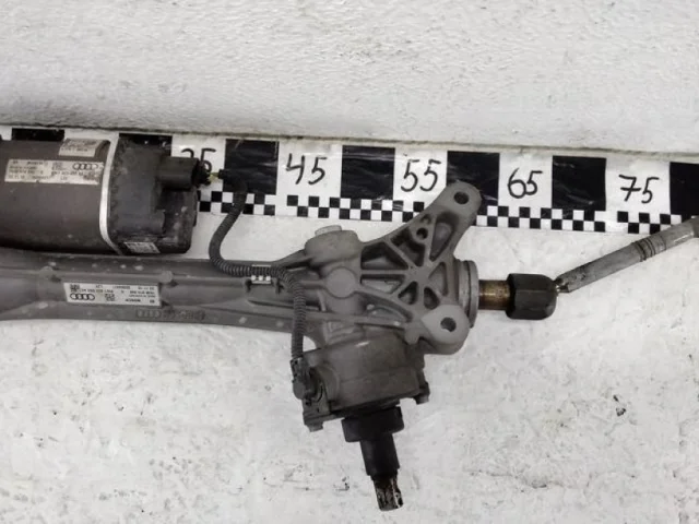 Рулевая рейка для Audi A4 B9 2015+ на фотографиях