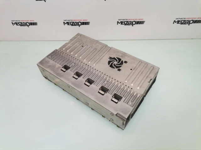 Магнитола для Mercedes-Benz S class W222 2013-2017 на фотографиях