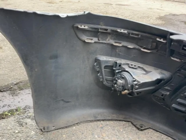 Бампер передний для Citroen C4 Хэтчбек 2004-2011 на фотографиях