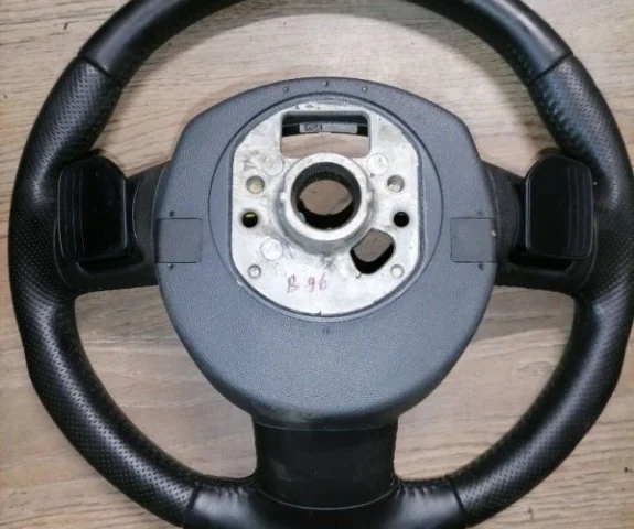 Руль для Audi A4 B8 Allroad 2007-2015 на фотографиях