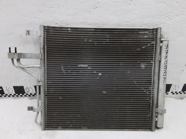 Радиатор кондиционера для Kia Picanto JA 2017-2023 на фотографиях