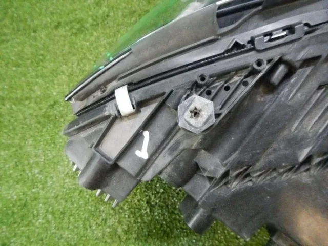 Фары для Mercedes-Benz S class W223 2021+ на фотографиях