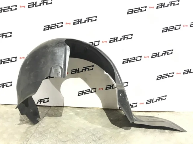 Крылья для Peugeot 308 SW T7 2007-2014 на фотографиях