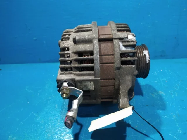 Генератор для Nissan Teana J31 2003-2007 на фотографиях