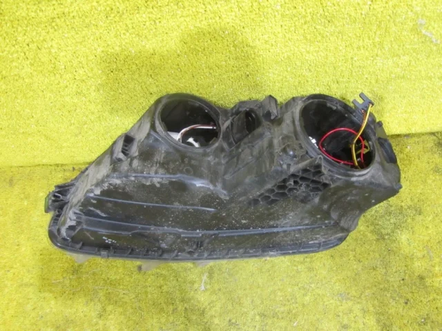 Фары для Skoda Octavia A7 Tour на фотографиях