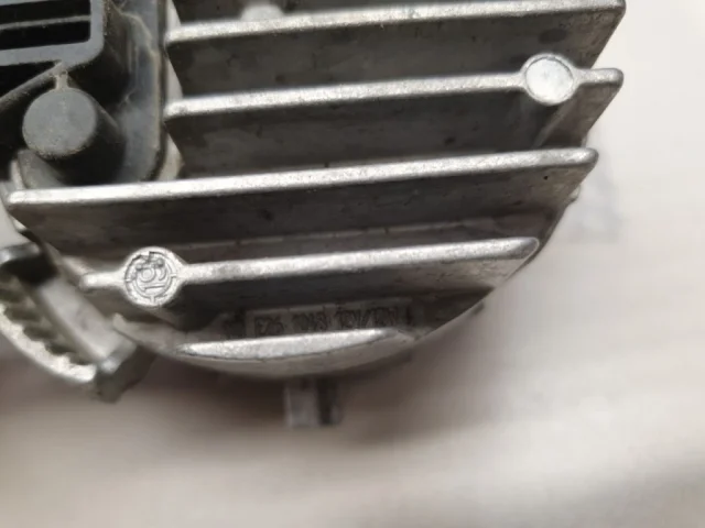 Фары для Infiniti QX 80 2013-2022 на фотографиях