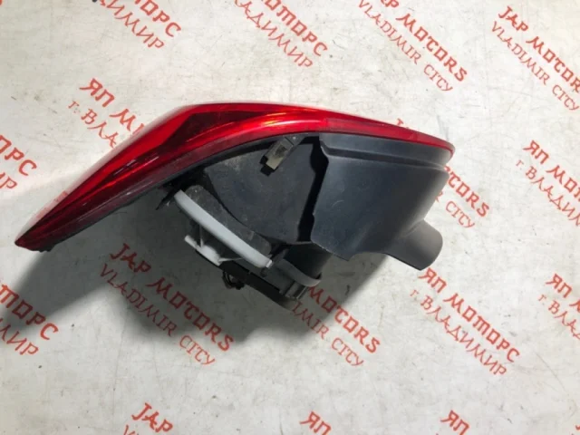 Фонарь левый для Volkswagen Polo V Хэтчбек (3dr) (6R) 2009-2014 на фотографиях