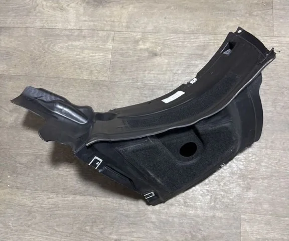 Подкрылок передний правый для Audi A7 4G 2010-2014 на фотографиях
