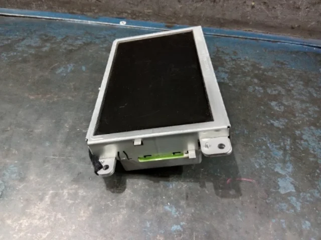 Монитор приборной панели для Audi A4 B8 2007-2015 на фотографиях