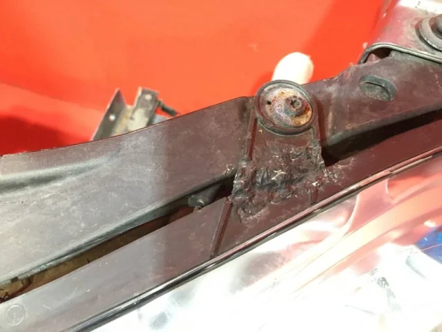 Бампер для Volkswagen Polo IV (9N3) 2005-2009 на фотографиях