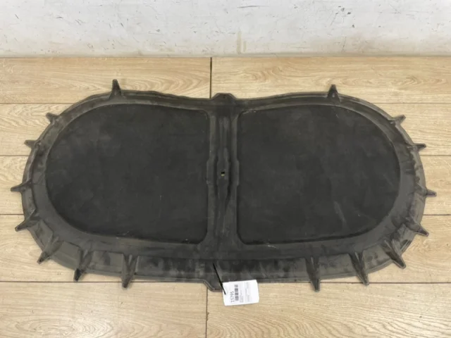 Шумоизоляция капота для Volkswagen Tiguan I NF 2006-2017 на фотографиях