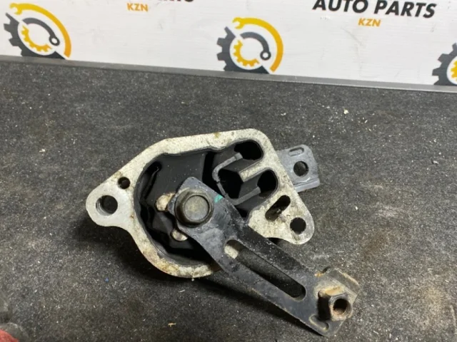 Опора двигателя передняя левая нижняя для Nissan Teana J32 2008-2013 на фотографиях