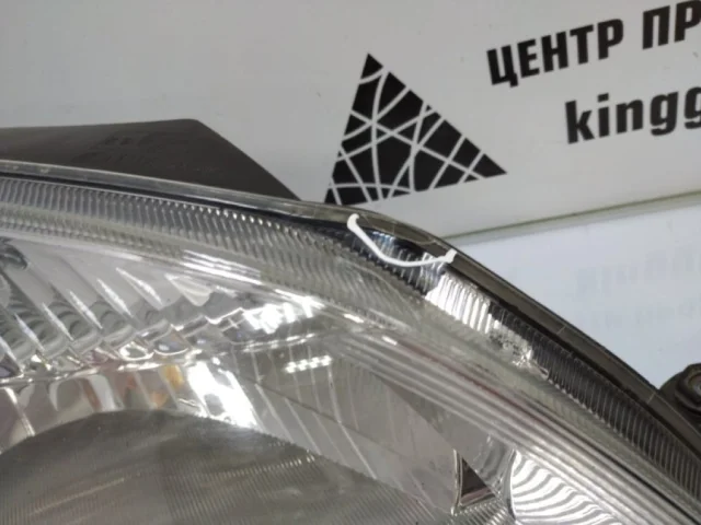 Фары для Skoda Fabia 5J Estate 2007-2015 на фотографиях