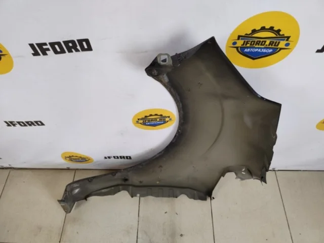 Крыло правое для Ford Galaxy CD340 2006-2015 на фотографиях