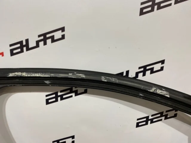 Двери для Citroen C4 Седан 2010-2016 на фотографиях