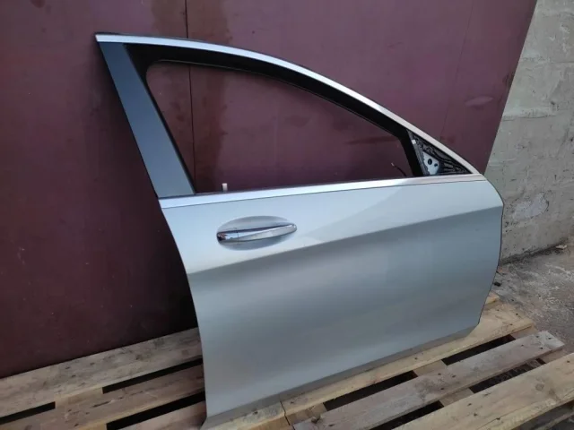 Дверь передняя правая для Mercedes-Benz S class W222 2013-2017 на фотографиях