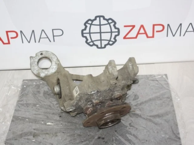 Цапфа задняя левая для Audi A6 C7 2010-2018 на фотографиях