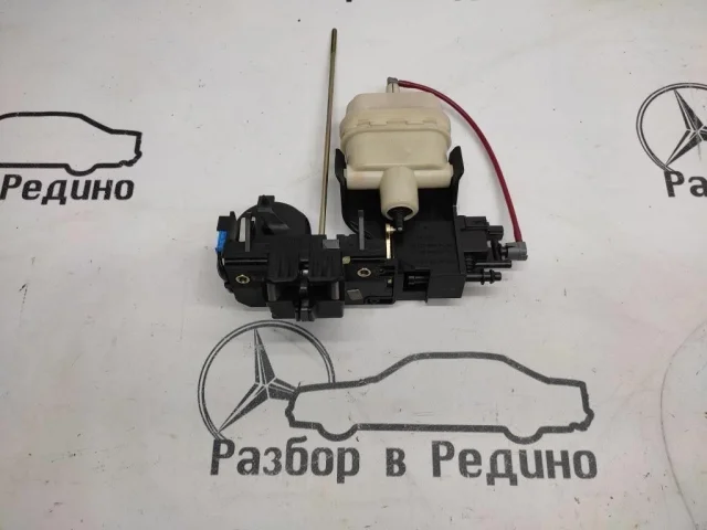 Замок багажника для Mercedes-Benz S class W220 1998-2005 на фотографиях