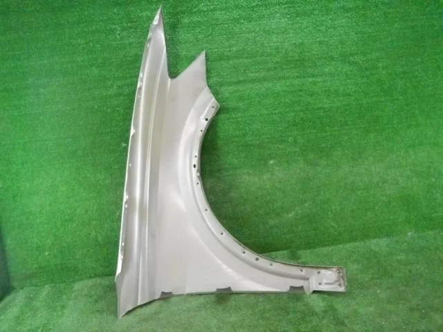 Крыло левое для Audi Q8 4M 2018-2023 на фотографиях