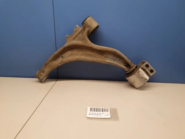 Рычаг передний правый нижний для Opel Astra H GTC 2004-2014 на фотографиях