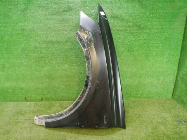 Крыло левое для Audi Q8 4M 2018-2023 на фотографиях