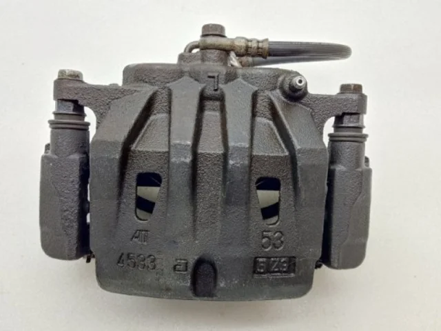 Суппорт передний левый для Lexus RX GGL10,15,16W, GYL10,15,16W (JDM) 2009-2014 на фотографиях