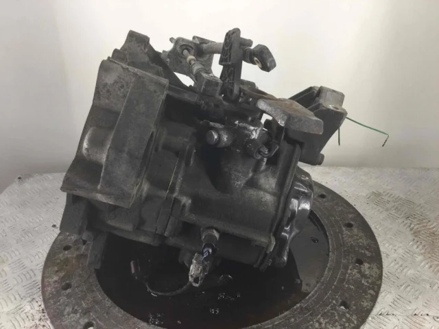 МКПП для Volkswagen Golf VI (5K) Variant 2009-2013 на фотографиях