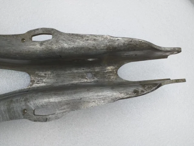 Рычаг задний левый нижний для Mercedes-Benz S class W222 2013-2017 на фотографиях