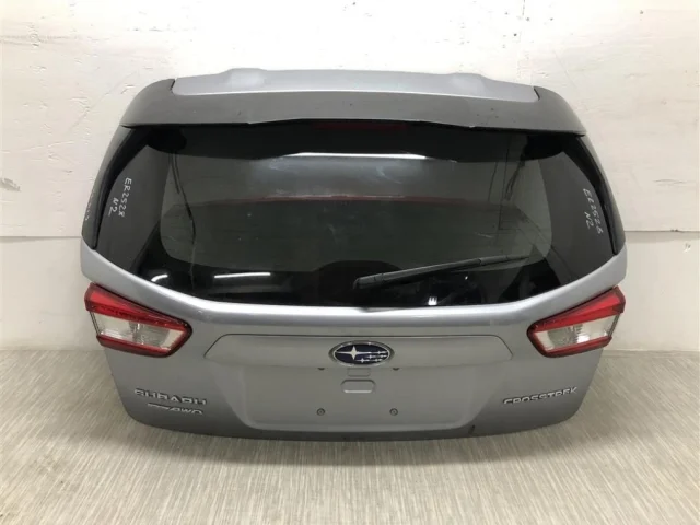 Крышка багажника для Subaru XV GT/G24 2017+ на фотографиях