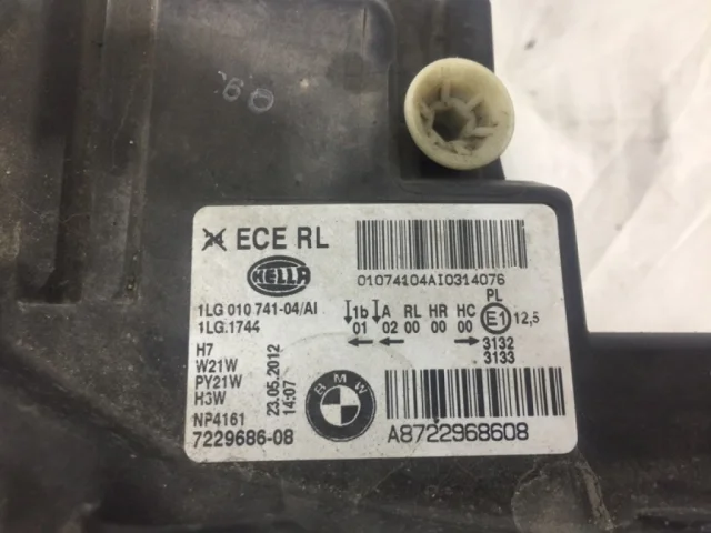 Фара правая для BMW 1er Ф20 2011-2015 на фотографиях