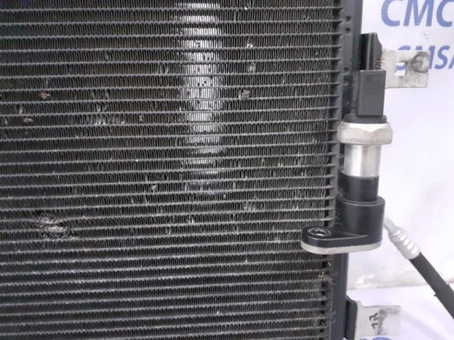 Радиатор кондиционера для Audi A7 4G 2010-2014 на фотографиях