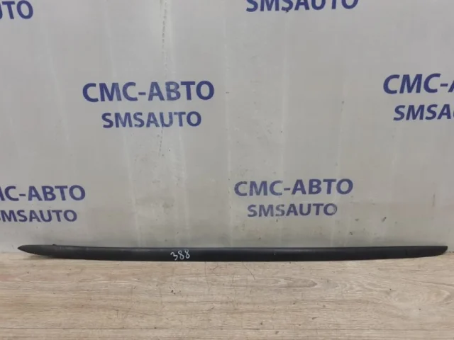 Молдинг лобового стекла передний левый для Volkswagen Touareg II (7P5) 2010-2014 на фотографиях