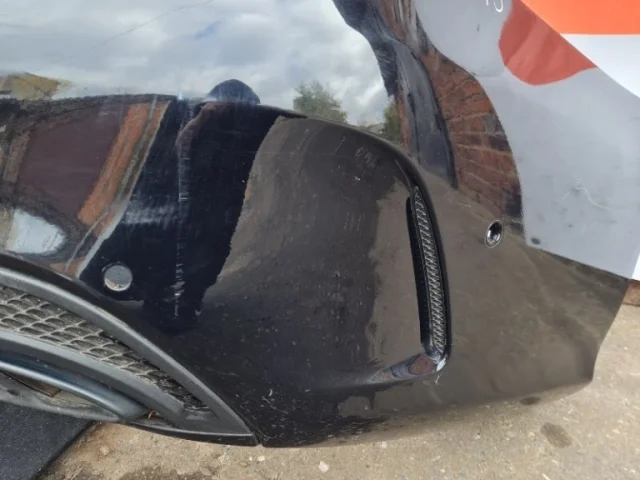 Бампер задний для Mercedes-Benz C class C205 2014-2020 на фотографиях