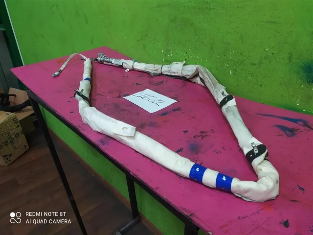 Датчик подушки безопасности для Audi A4 B8 Avant 2007-2015 на фотографиях