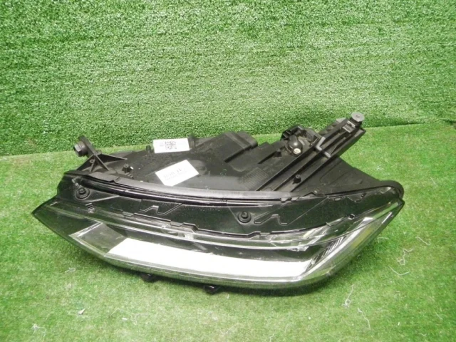 Фары для Volkswagen Passat (B8.5) 2019+ на фотографиях