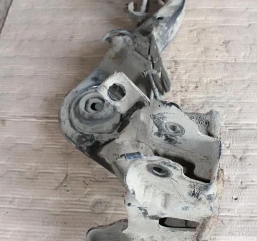 Рычаг задний правый верхний для Nissan Juke YF15 JDM 2010-2014 на фотографиях