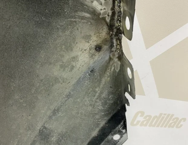 Крылья для Volkswagen Touareg III (CR) 2018+ на фотографиях