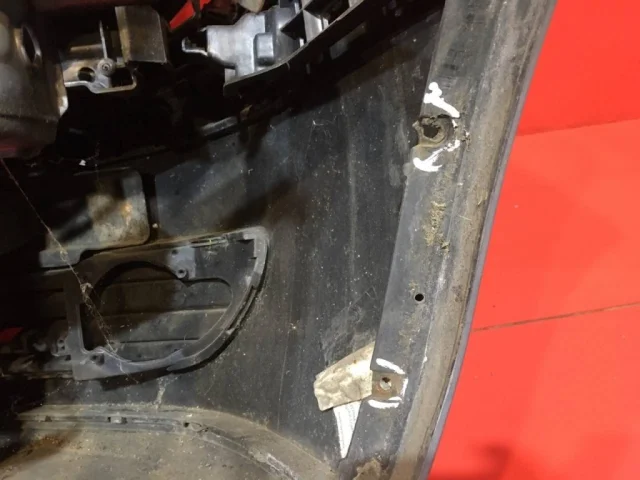 Бампер для Volkswagen Polo IV (9N3) 2005-2009 на фотографиях