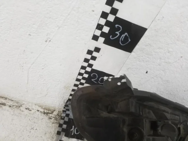 Фара ксенон левая для Subaru XV GT/G24 2017+ на фотографиях