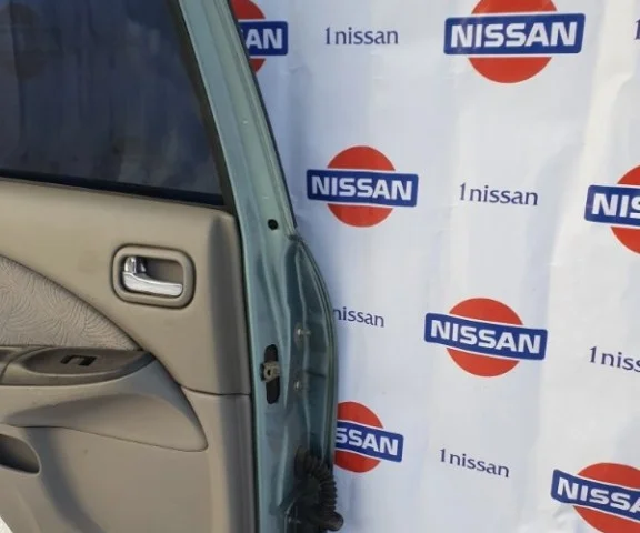 Дверь задняя левая для Nissan Almera N16 Хэтчбек 5dr 2000-2006 на фотографиях